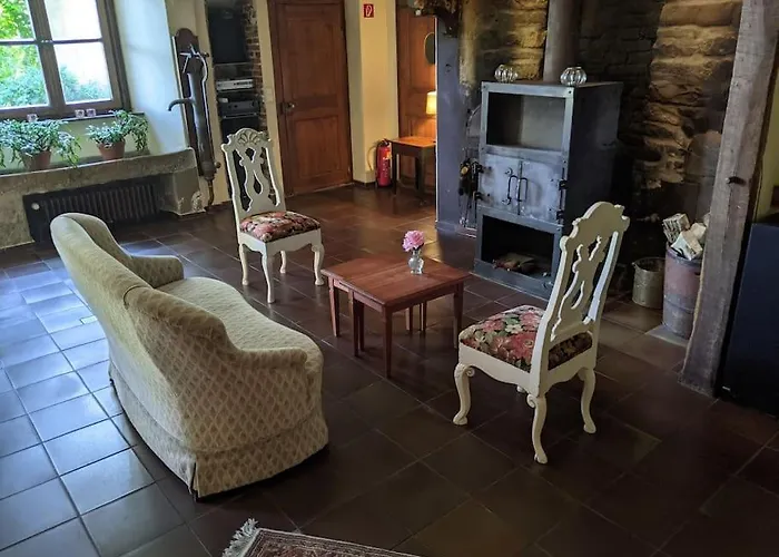 Haus Keppelborg: Zi Rosina Mit Burggartenblick Heek